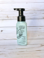 【Bath and Body Works / バスアンドボディワークス】 Gentle Foaming Soap - WHITE TEA & SAGE / 泡立ちソープ - ホワイトティー&セージ