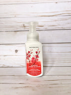 【Bath and Body Works / バスアンドボディワークス】 Gentle & Clean Foaming Soap - JAPANESE CHERRY BLOSSOM / ジェントル&クリーン泡ハンドソープ - ジャパニーズチェリーブロッサム