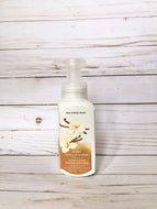 【Bath and Body Works / バスアンドボディワークス】 Gentle & Clean Foaming Soap - WARM VANILLA SUGAR / ジェントル&クリーン泡ハンドソープ - ワームバニラシュガー